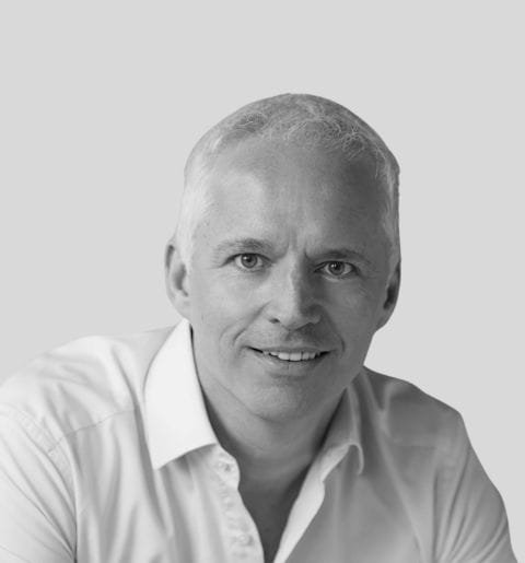 Steve J. Martin